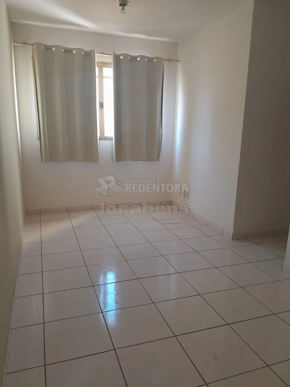 Alugar Apartamento / Padrão em São José do Rio Preto R$ 1.100,00 - Foto 1