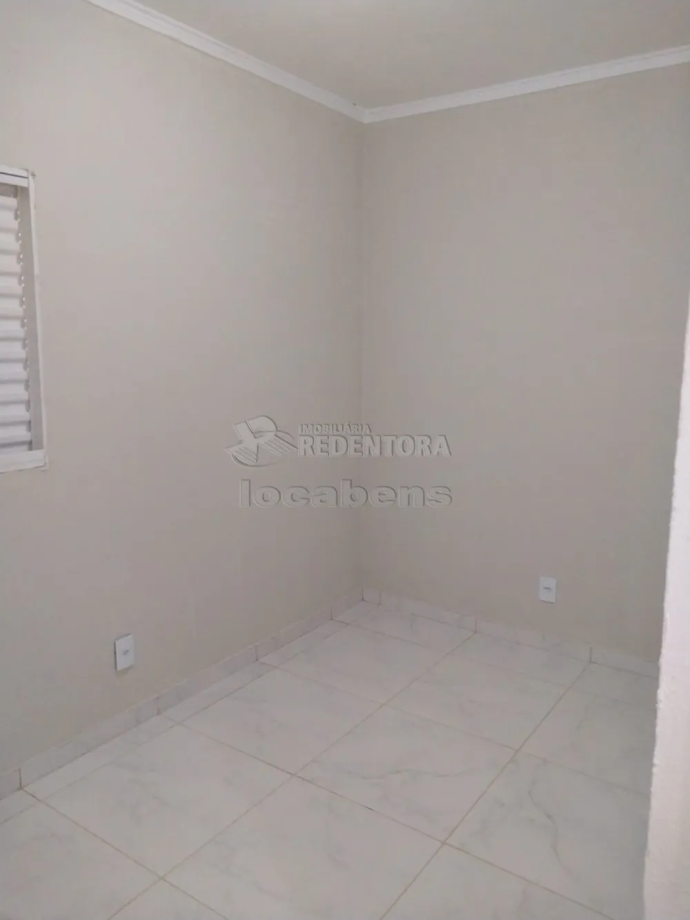 Comprar Casa / Padrão em São José do Rio Preto R$ 265.000,00 - Foto 2