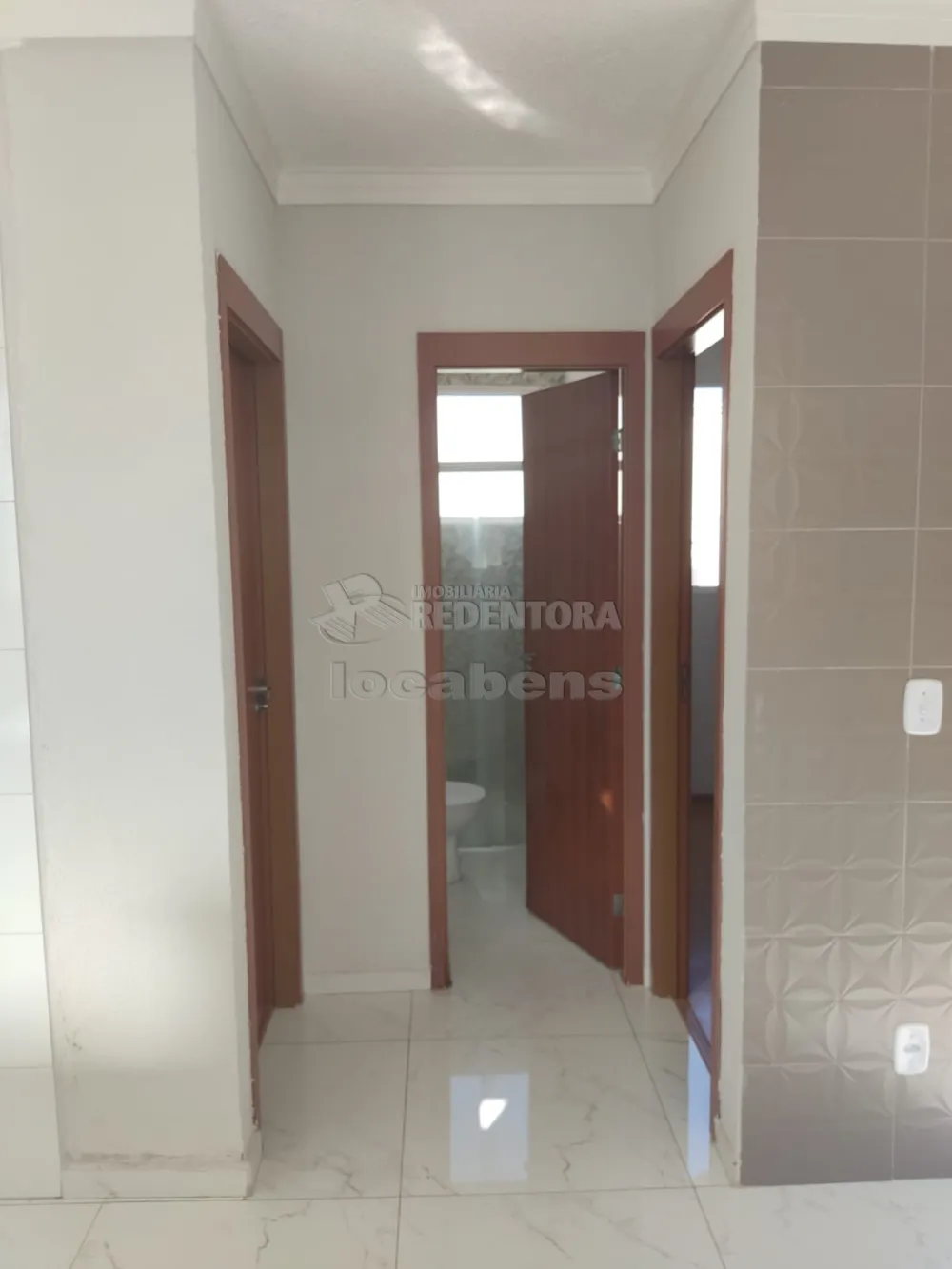 Alugar Apartamento / Padrão em São José do Rio Preto R$ 850,00 - Foto 6