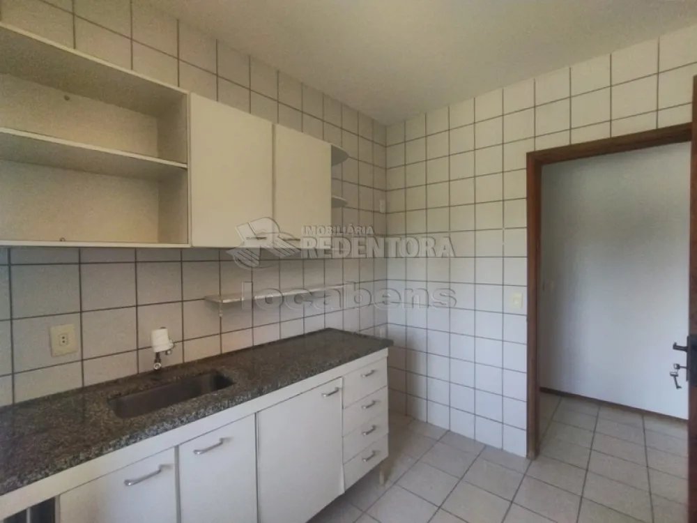 Comprar Apartamento / Padrão em São José do Rio Preto R$ 280.000,00 - Foto 5