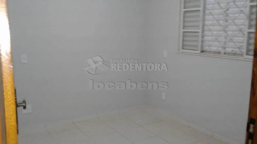 Comprar Casa / Padrão em São José do Rio Preto R$ 320.000,00 - Foto 13