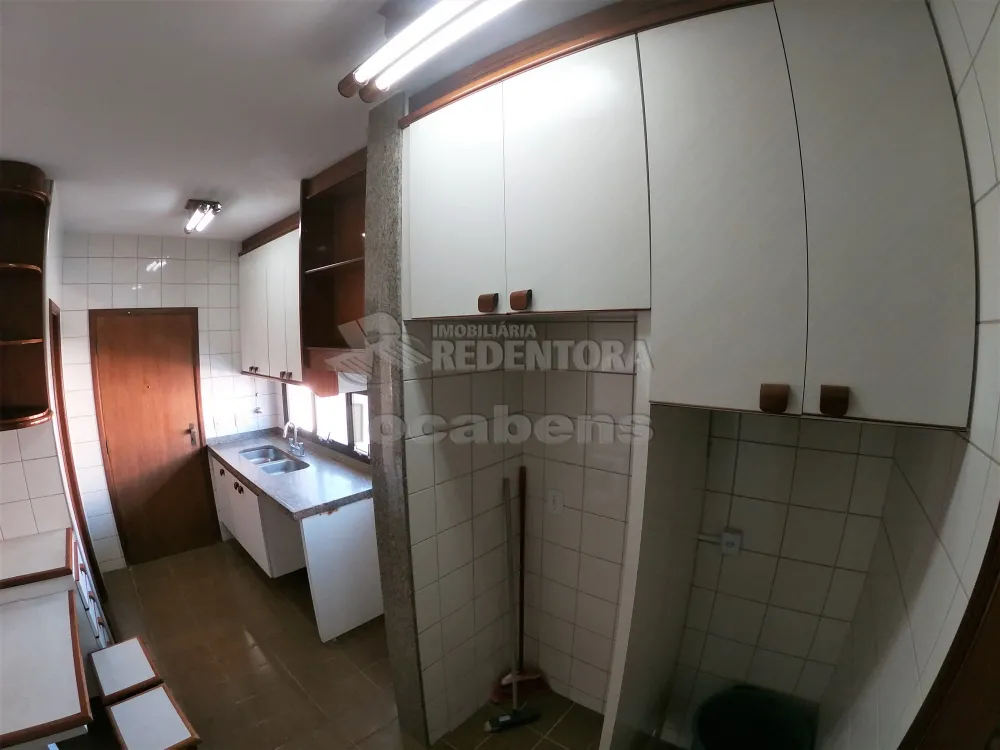 Alugar Apartamento / Padrão em São José do Rio Preto R$ 1.100,00 - Foto 9