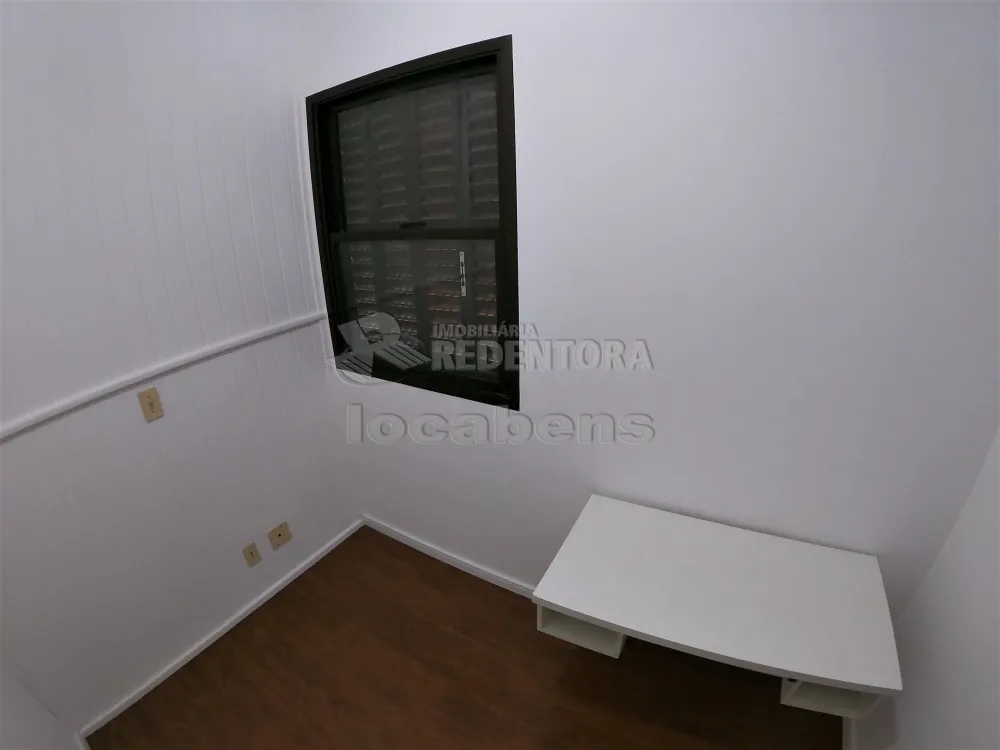 Alugar Apartamento / Padrão em São José do Rio Preto R$ 1.100,00 - Foto 21