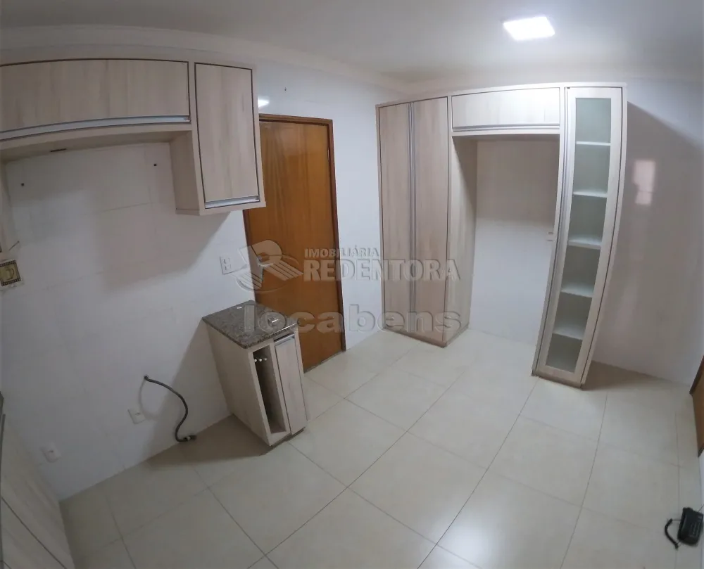 Comprar Apartamento / Padrão em São José do Rio Preto R$ 450.000,00 - Foto 8