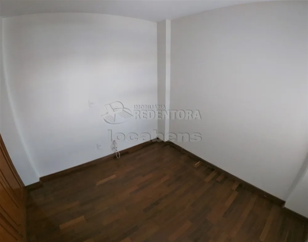 Comprar Apartamento / Padrão em São José do Rio Preto R$ 450.000,00 - Foto 13