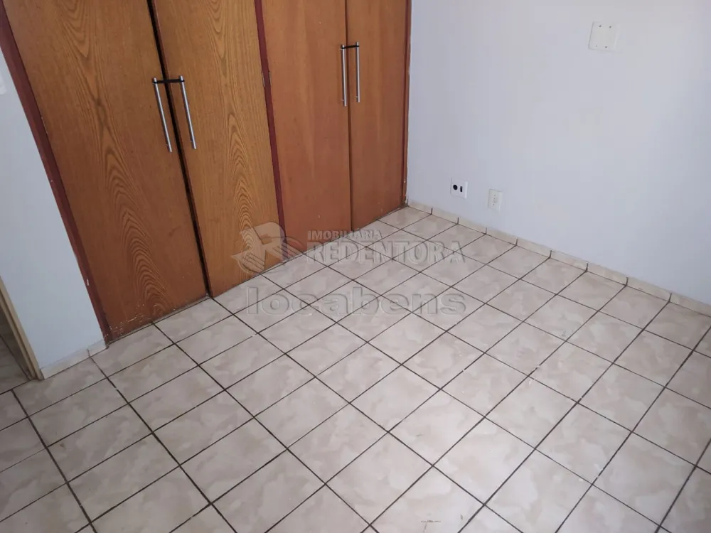 Comprar Apartamento / Padrão em São José do Rio Preto R$ 180.000,00 - Foto 9