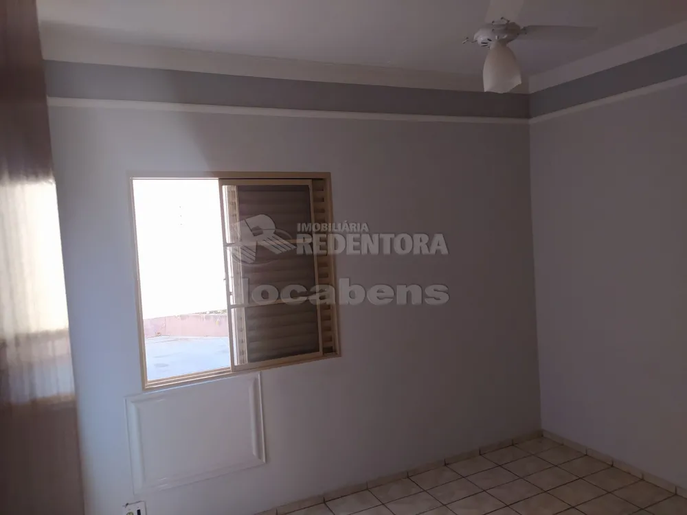 Comprar Apartamento / Padrão em São José do Rio Preto R$ 180.000,00 - Foto 13