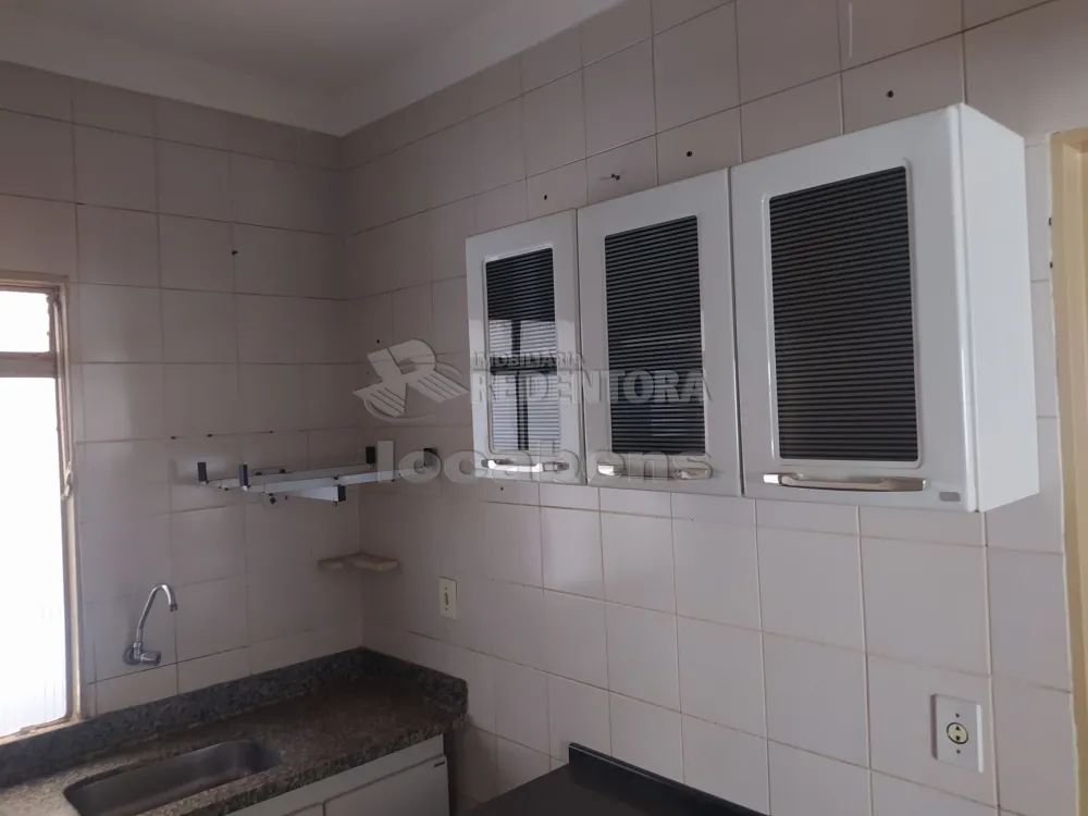 Comprar Apartamento / Padrão em São José do Rio Preto R$ 180.000,00 - Foto 15