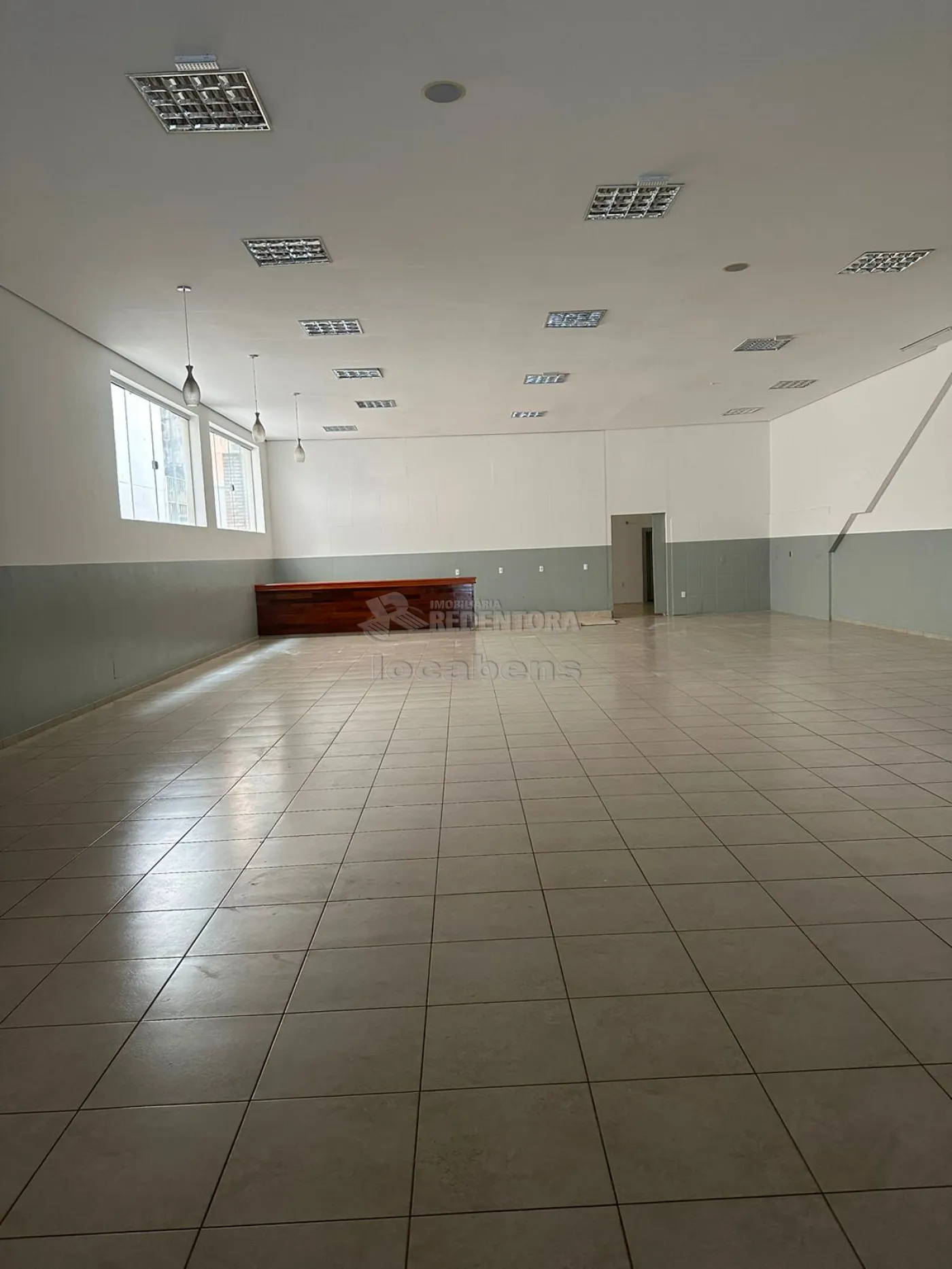 Alugar Comercial / Salão em São José do Rio Preto apenas R$ 15.000,00 - Foto 2