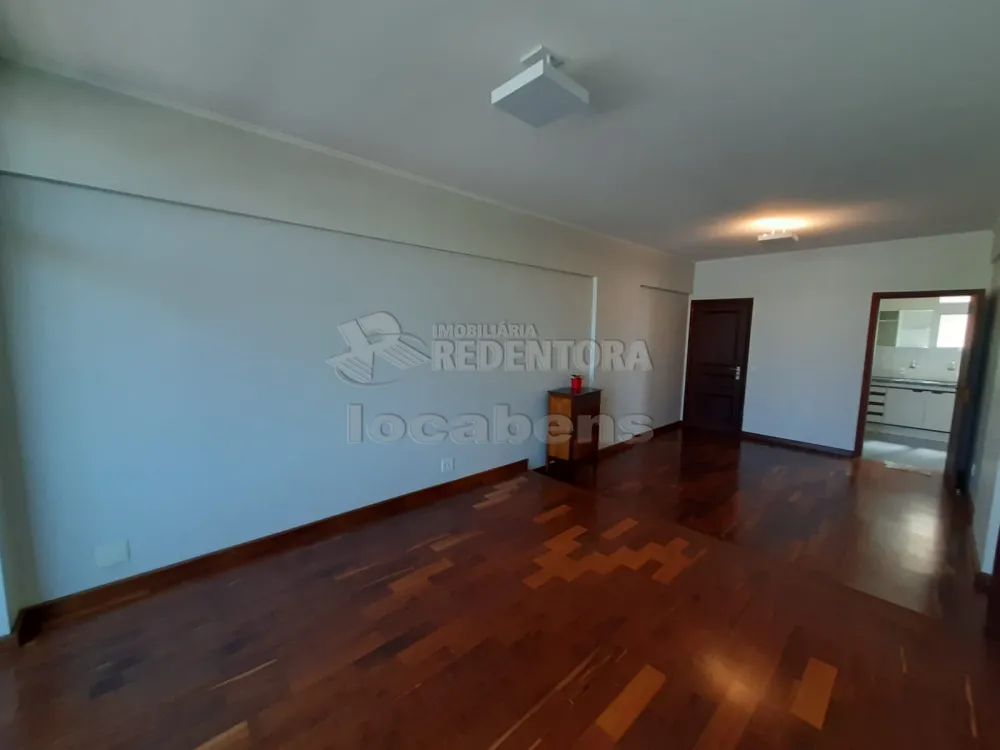 Comprar Apartamento / Padrão em São José do Rio Preto R$ 390.000,00 - Foto 2