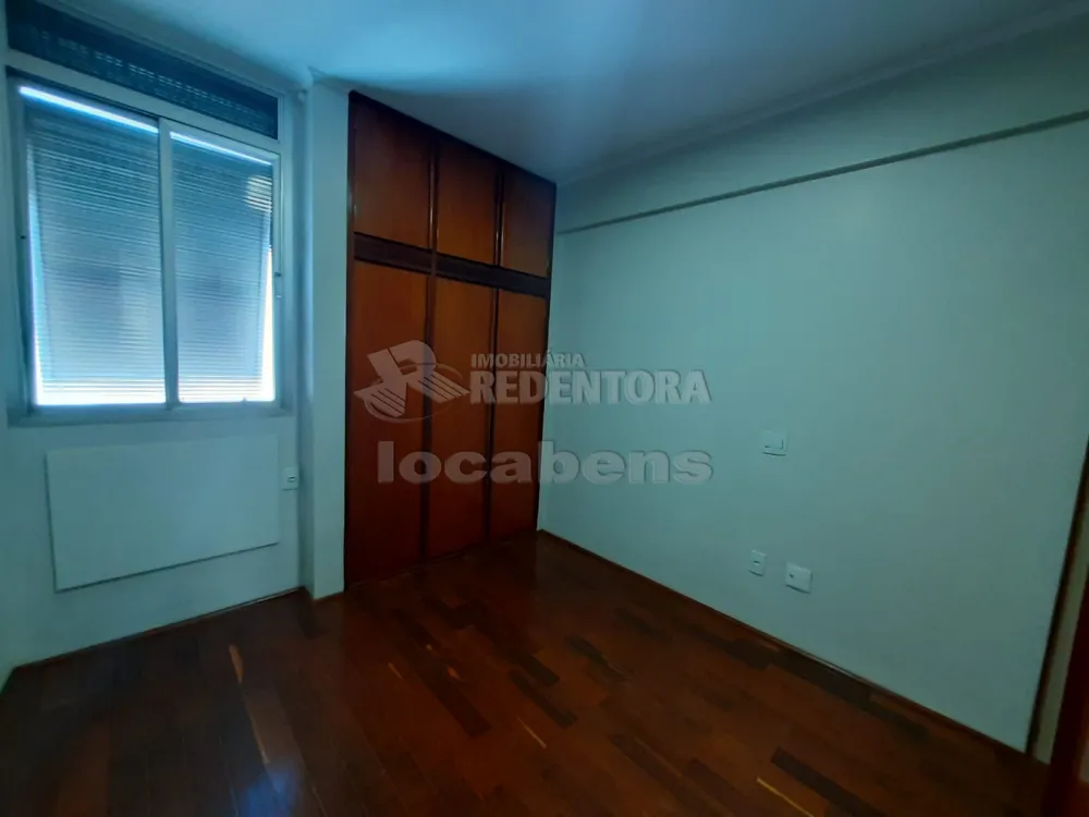 Comprar Apartamento / Padrão em São José do Rio Preto apenas R$ 390.000,00 - Foto 4