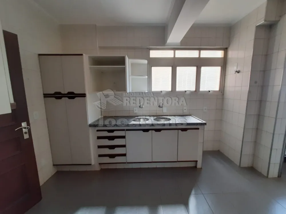 Comprar Apartamento / Padrão em São José do Rio Preto R$ 390.000,00 - Foto 11