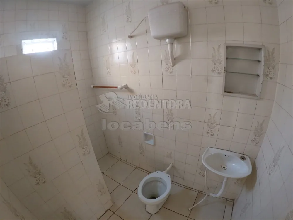 Alugar Casa / Padrão em São José do Rio Preto R$ 2.500,00 - Foto 10