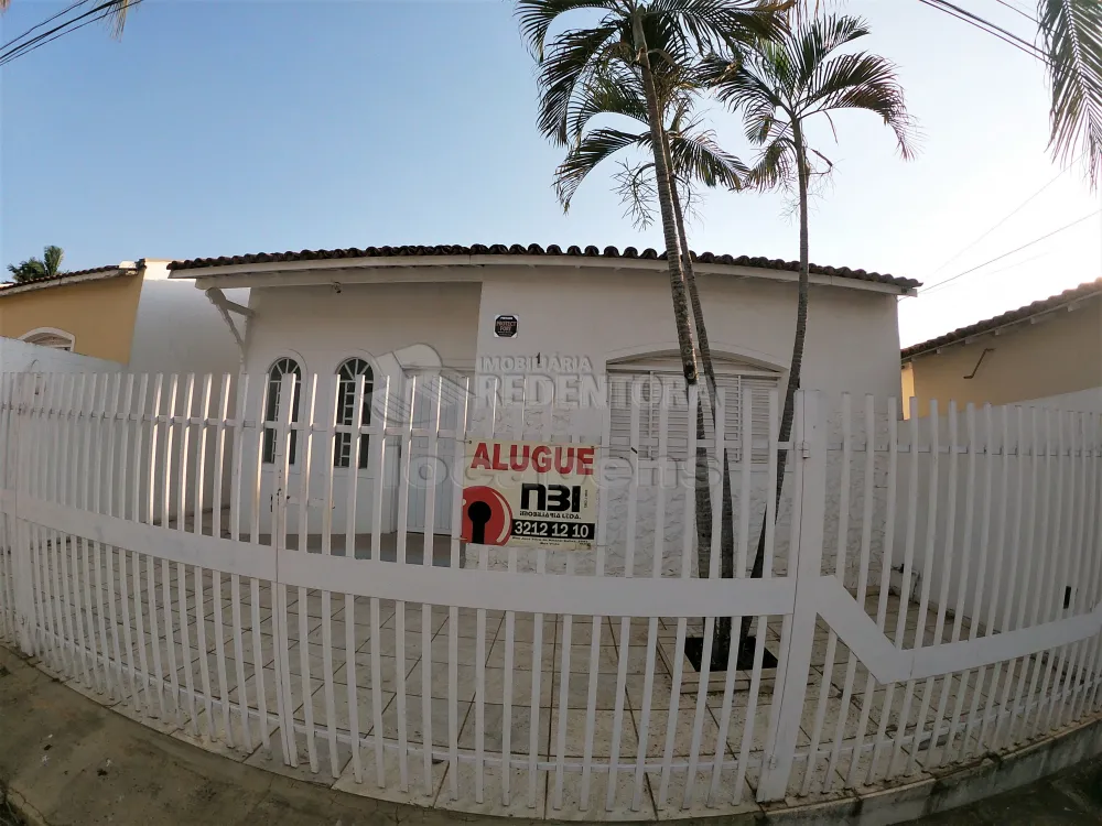 Alugar Casa / Padrão em São José do Rio Preto apenas R$ 2.500,00 - Foto 1