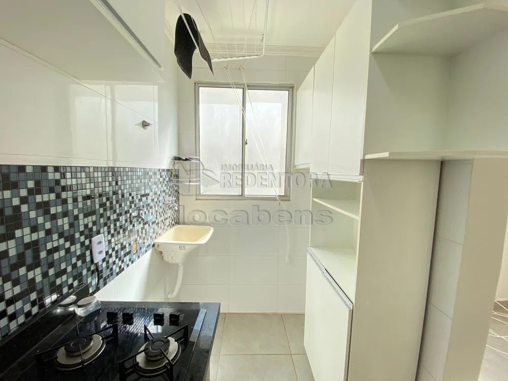 Comprar Apartamento / Padrão em São José do Rio Preto apenas R$ 218.000,00 - Foto 2