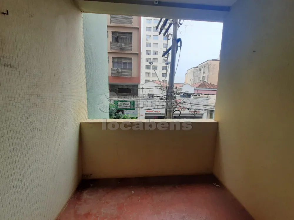 Alugar Apartamento / Padrão em São José do Rio Preto R$ 1.320,00 - Foto 3