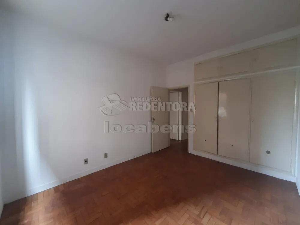 Alugar Apartamento / Padrão em São José do Rio Preto R$ 1.320,00 - Foto 5