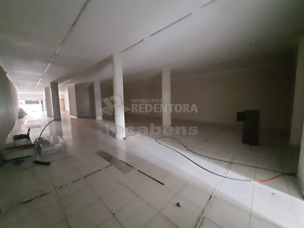 Alugar Comercial / Salão em São José do Rio Preto apenas R$ 15.000,00 - Foto 4