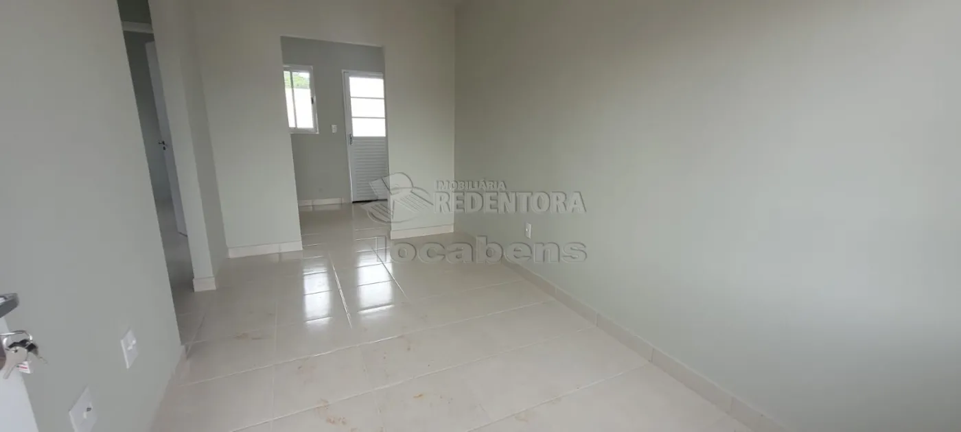 Alugar Casa / Condomínio em São José do Rio Preto R$ 800,00 - Foto 10