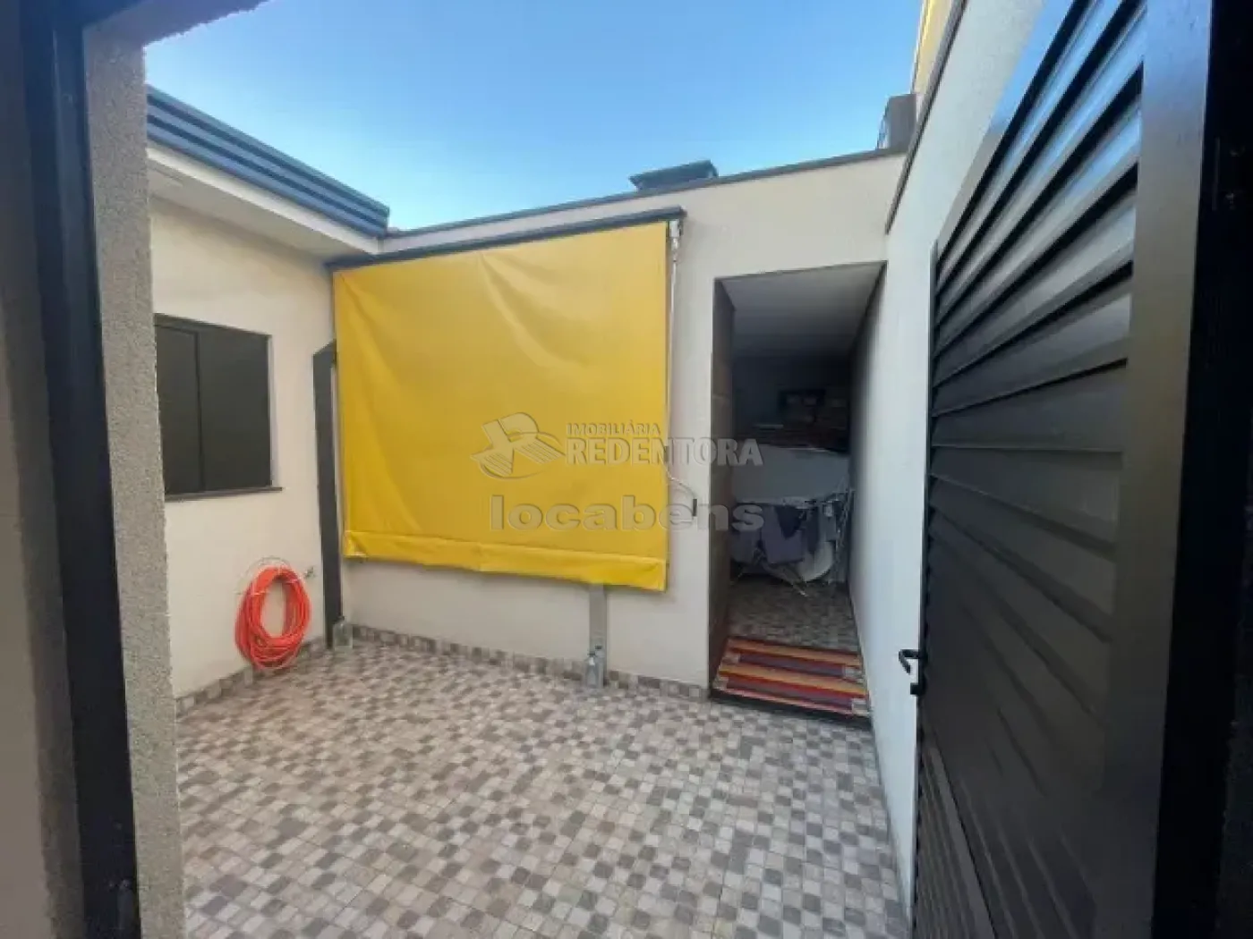 Casa à venda com 2 quartos, 73m² - Foto 4