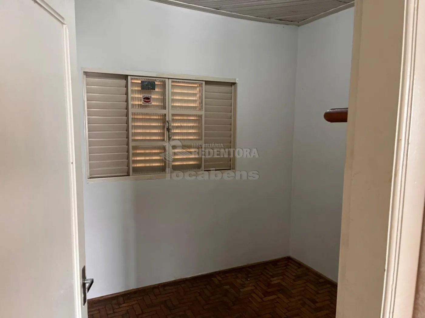 Alugar Casa / Padrão em São José do Rio Preto apenas R$ 1.100,00 - Foto 11