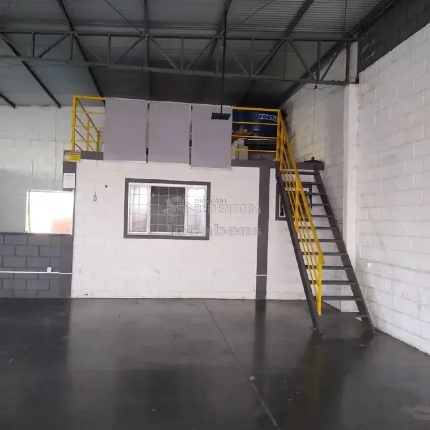 Alugar Comercial / Salão em São José do Rio Preto apenas R$ 1.700,00 - Foto 3