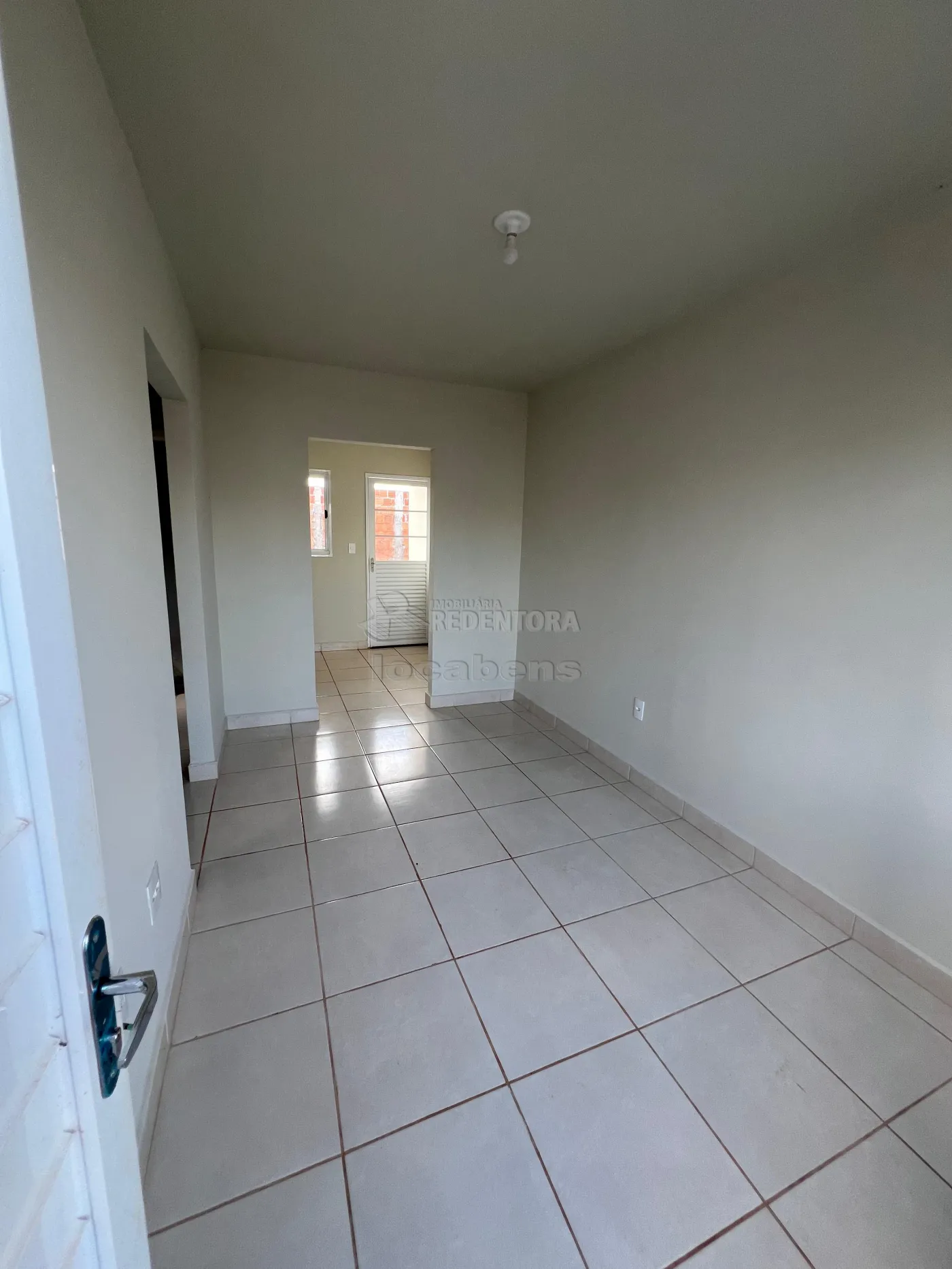 Casa de Condomínio para alugar com 2 quartos, 48m² - Foto 3