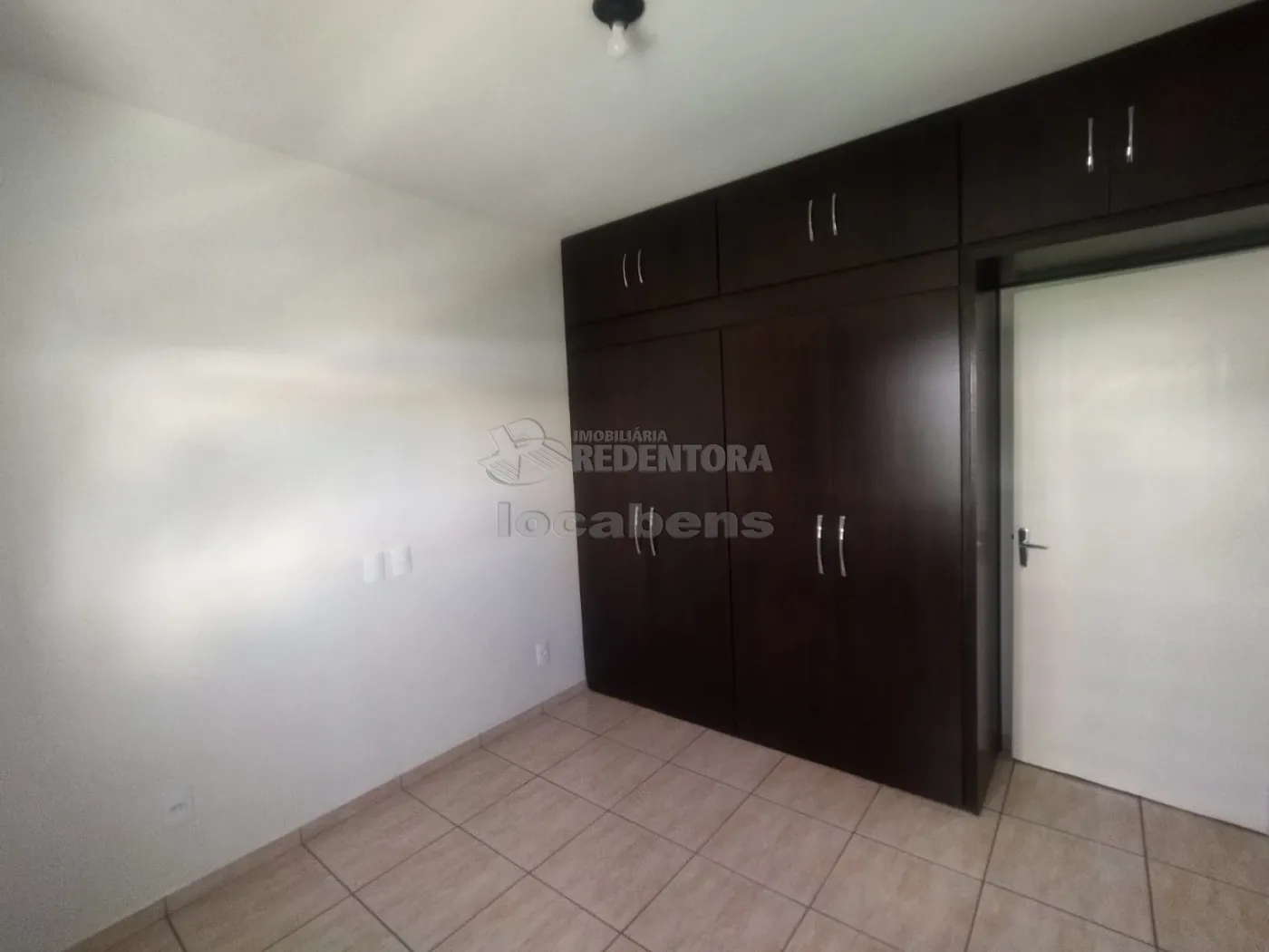 Alugar Apartamento / Padrão em São José do Rio Preto R$ 800,00 - Foto 10