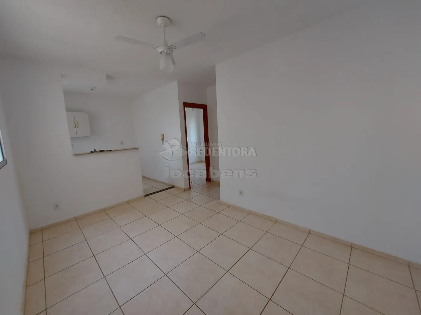 Alugar Apartamento / Padrão em São José do Rio Preto R$ 774,00 - Foto 1