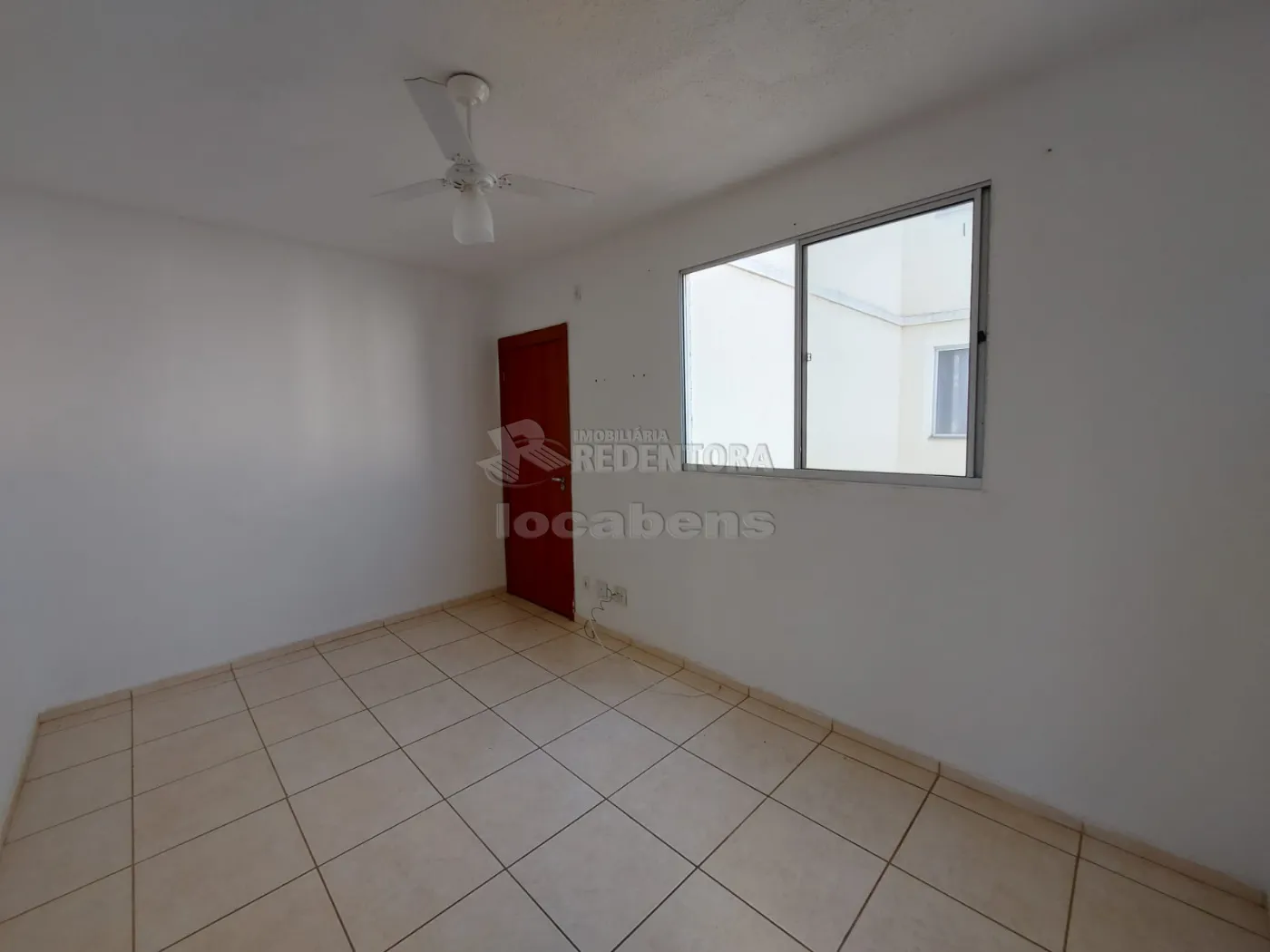 Alugar Apartamento / Padrão em São José do Rio Preto R$ 774,00 - Foto 2