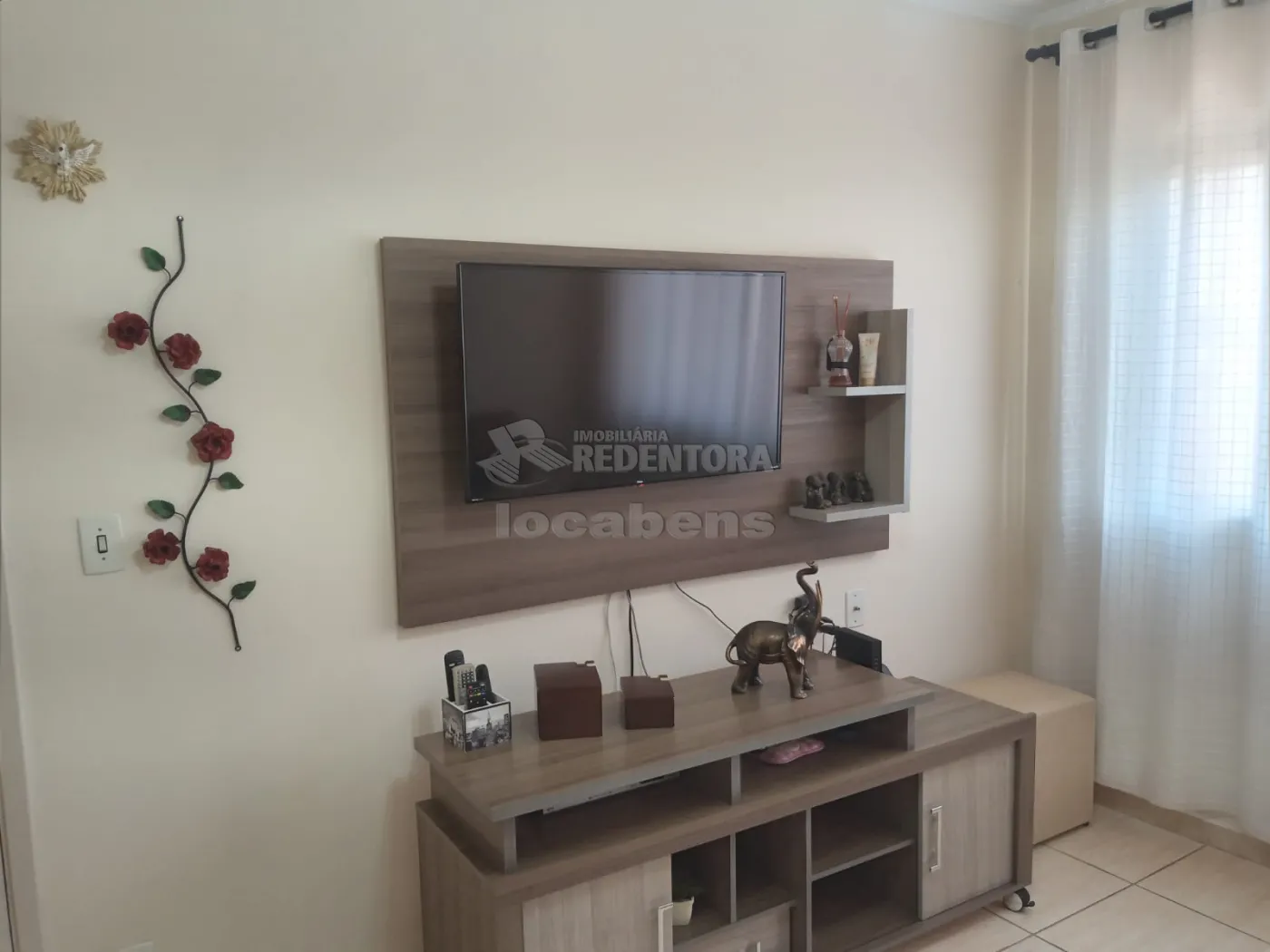 Comprar Apartamento / Padrão em São José do Rio Preto R$ 215.000,00 - Foto 2