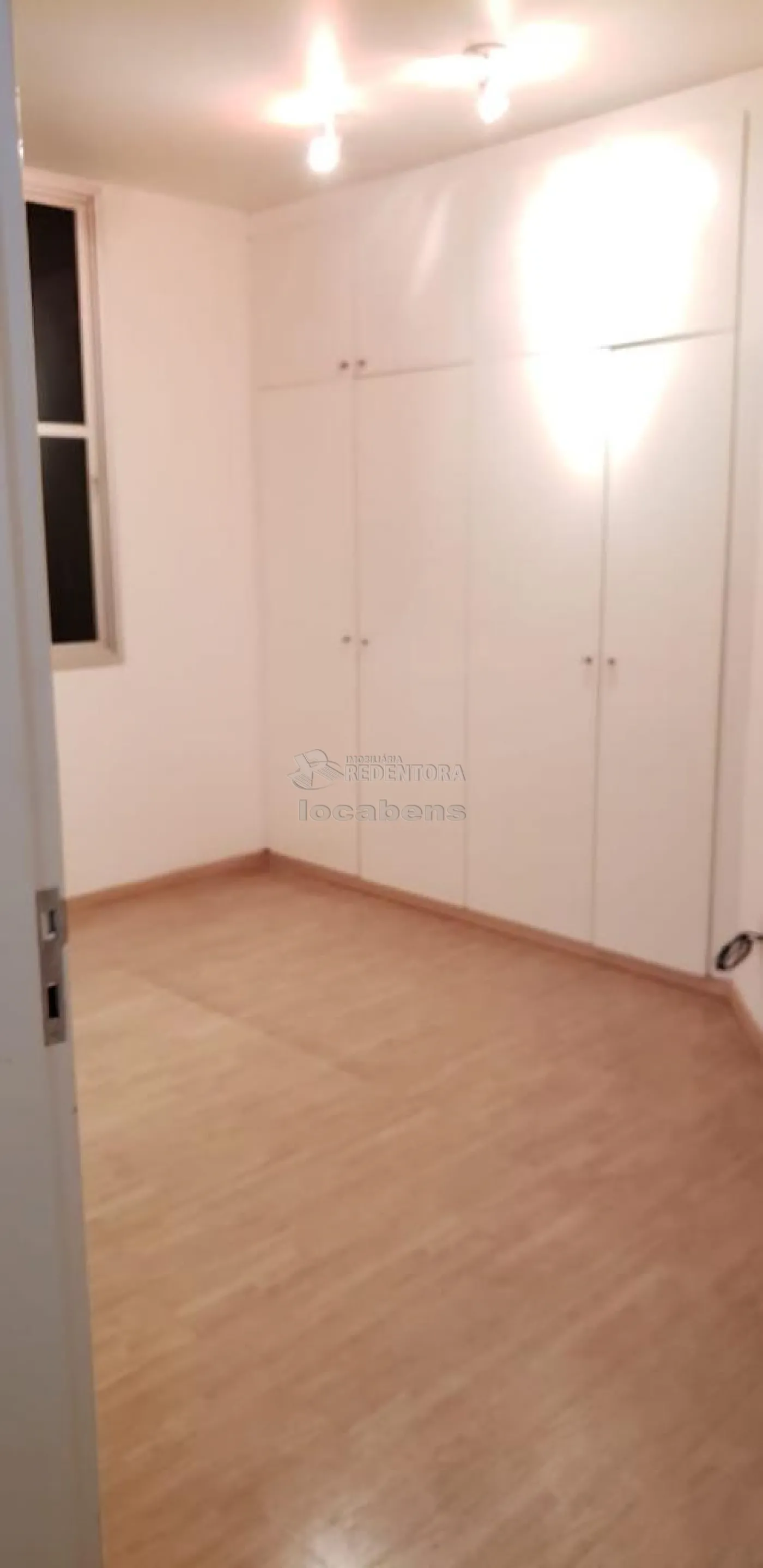 Comprar Apartamento / Padrão em São José do Rio Preto R$ 400.000,00 - Foto 32