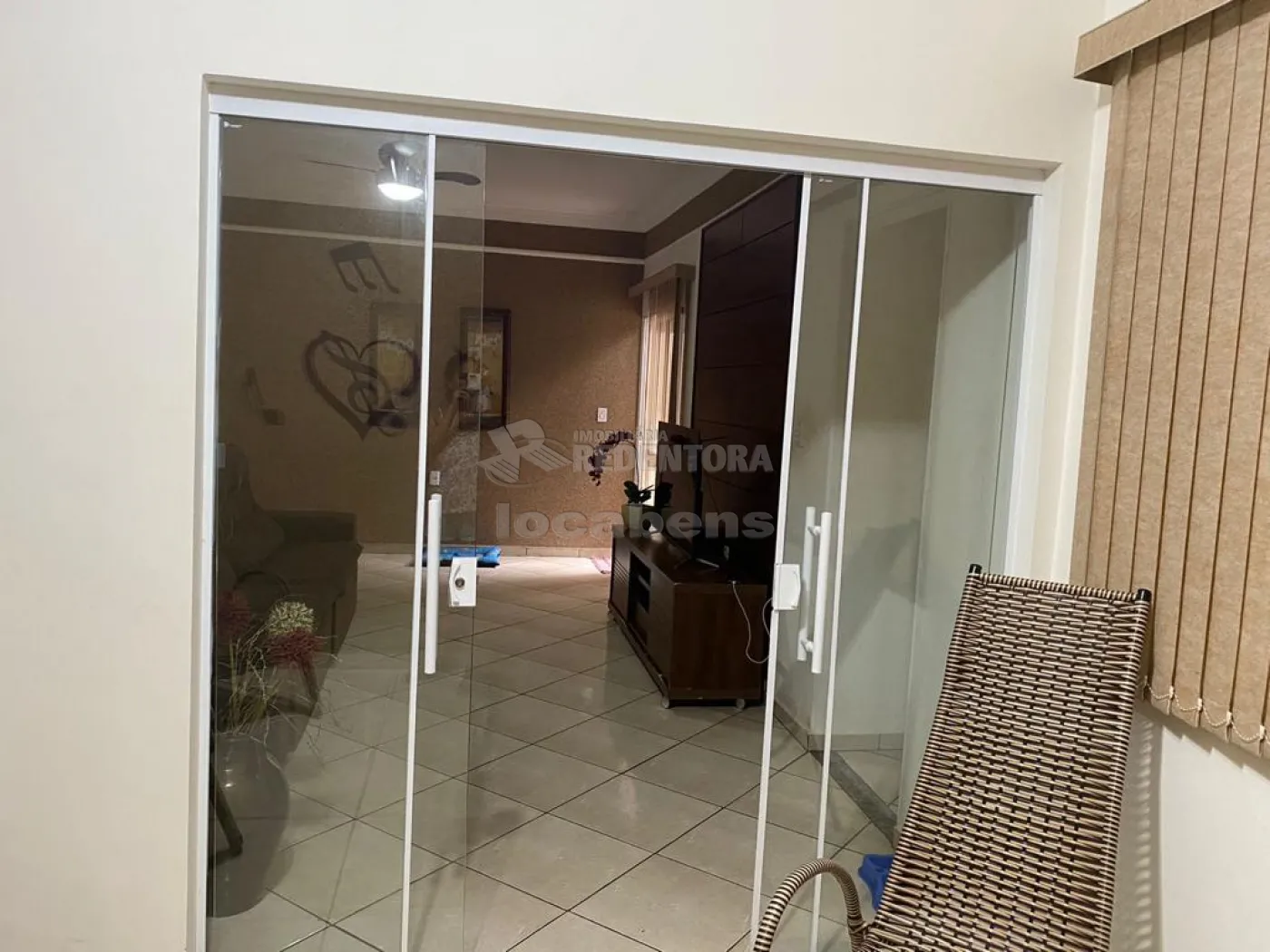 Alugar Casa / Padrão em São José do Rio Preto R$ 1.750,00 - Foto 5