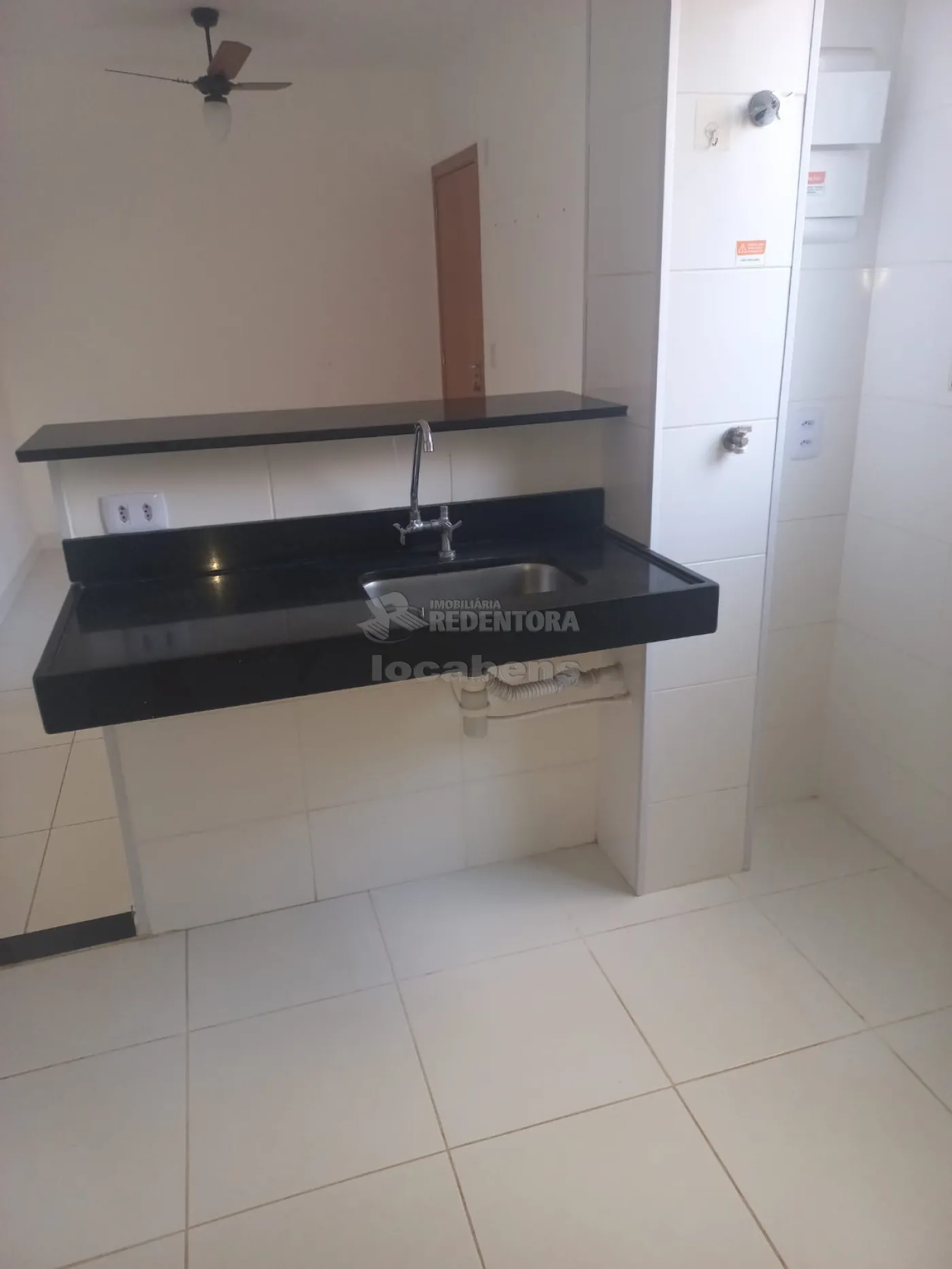 Comprar Apartamento / Padrão em São José do Rio Preto R$ 200.000,00 - Foto 4