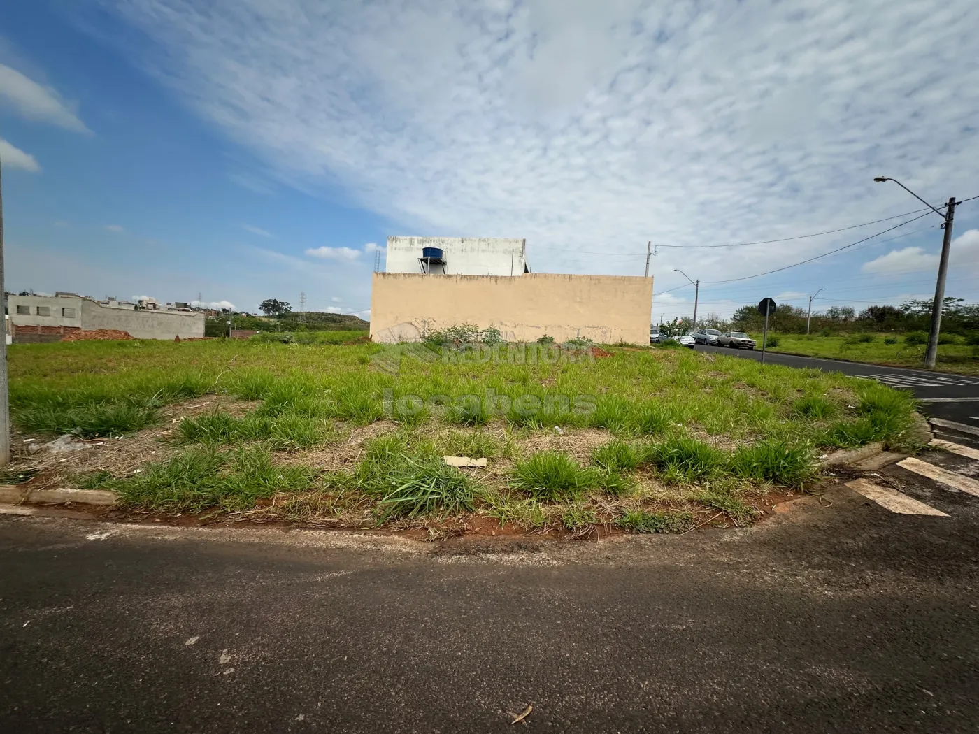 Comprar Terreno / Padrão em São José do Rio Preto - Foto 1