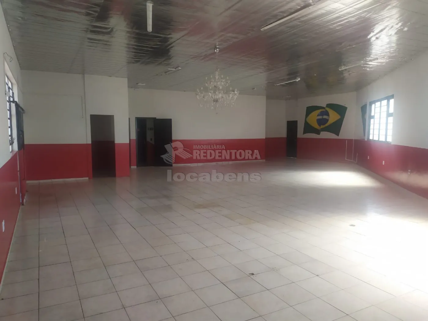 Alugar Comercial / Salão em São José do Rio Preto R$ 1.800,00 - Foto 1