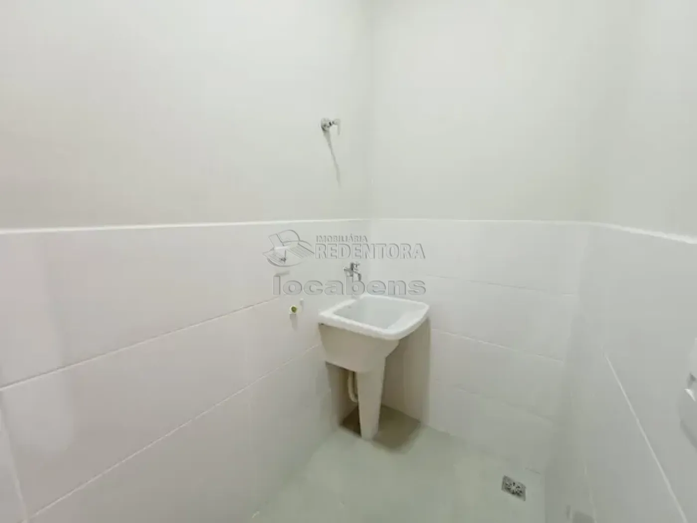 Comprar Casa / Padrão em São José do Rio Preto R$ 410.000,00 - Foto 5