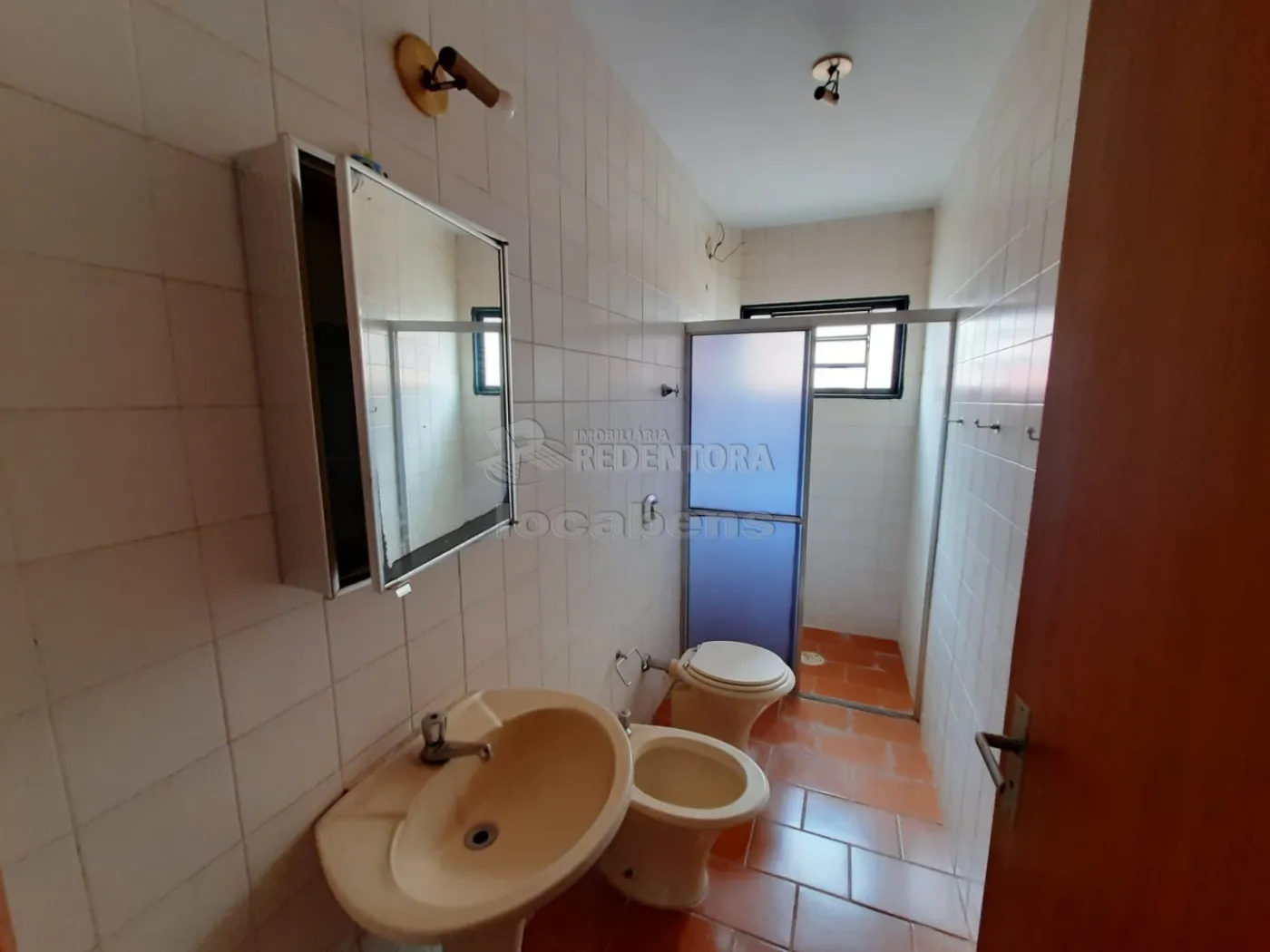 Alugar Apartamento / Padrão em São José do Rio Preto R$ 900,00 - Foto 8