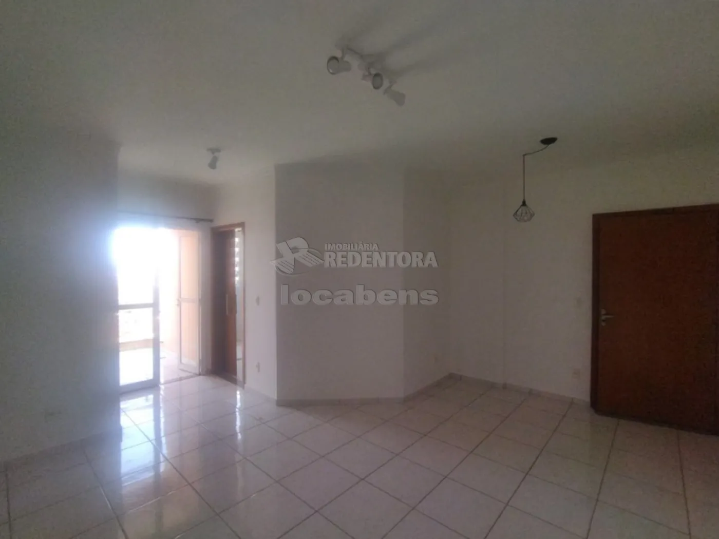 Alugar Apartamento / Padrão em São José do Rio Preto R$ 1.300,00 - Foto 3