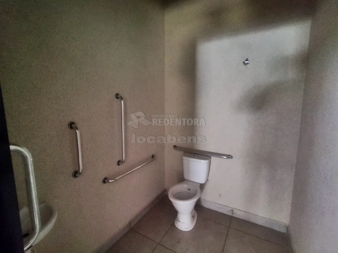 Alugar Comercial / Salão em São José do Rio Preto R$ 2.800,00 - Foto 11