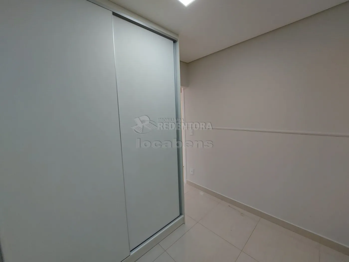 Comprar Apartamento / Padrão em São José do Rio Preto R$ 330.000,00 - Foto 9