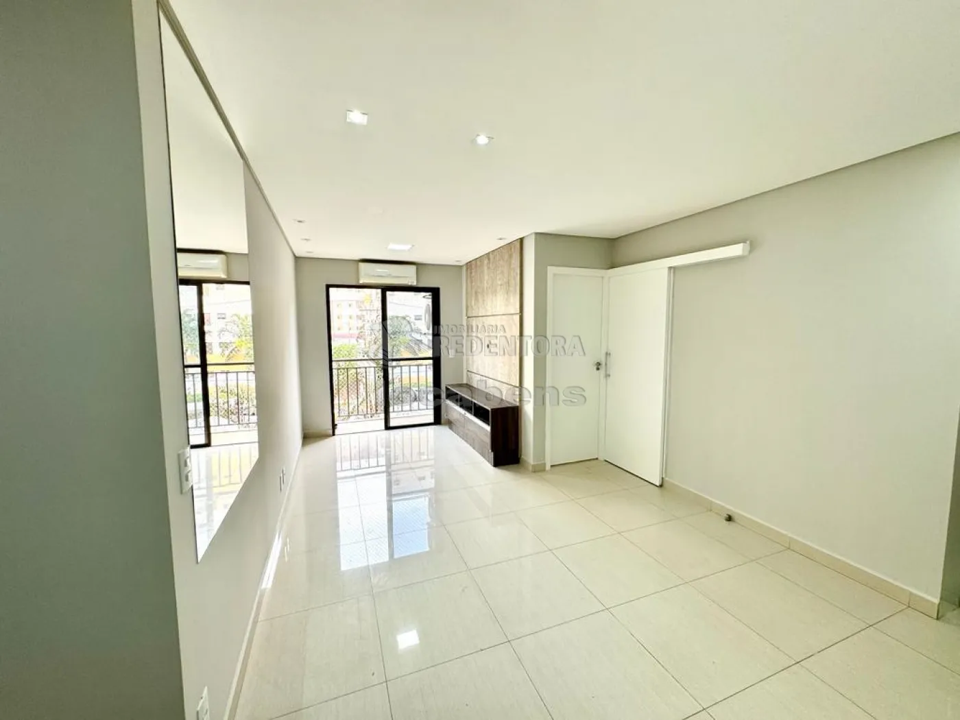 Comprar Apartamento / Padrão em São José do Rio Preto apenas R$ 330.000,00 - Foto 2