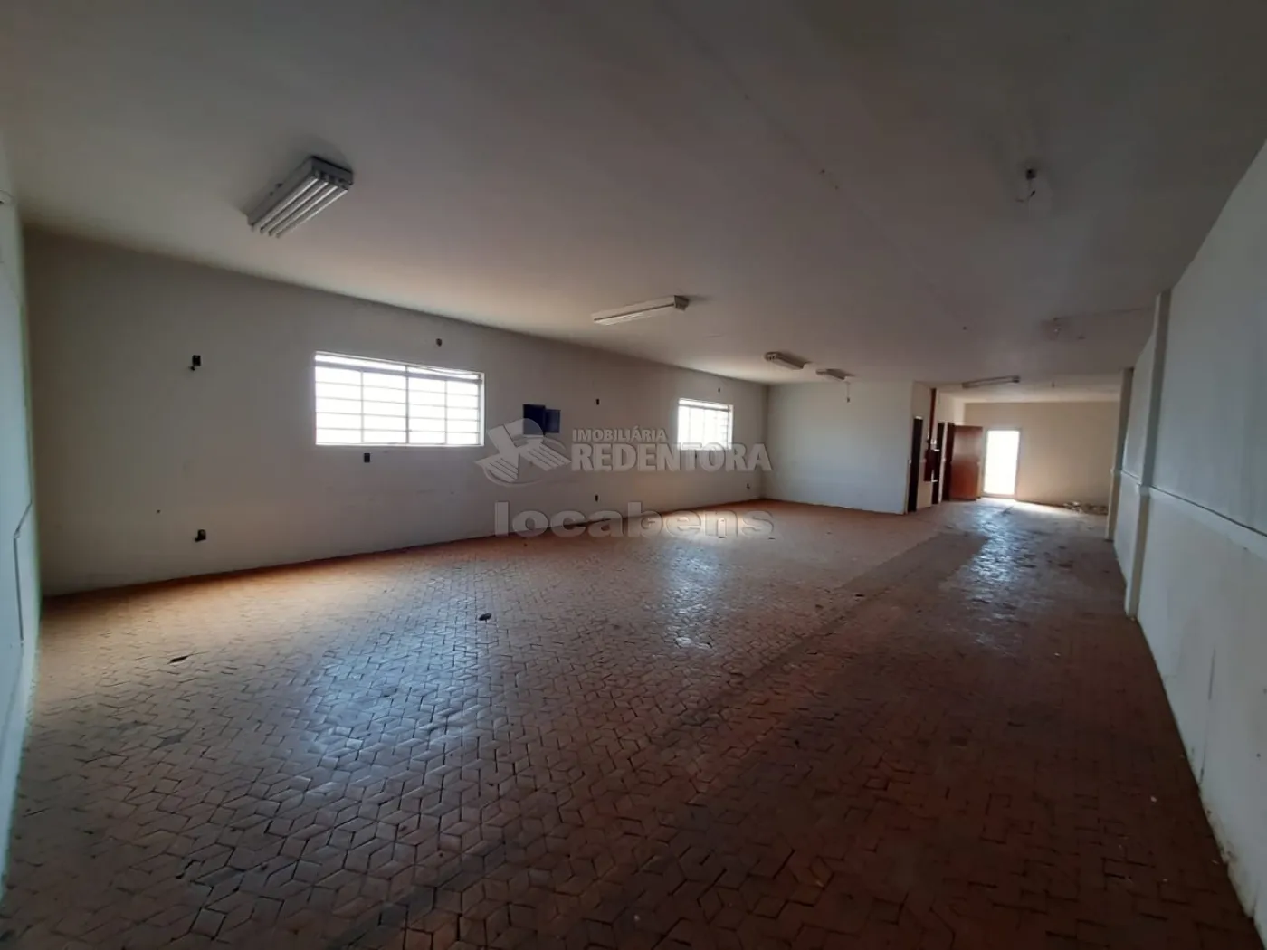 Alugar Comercial / Prédio Inteiro em São José do Rio Preto R$ 10.000,00 - Foto 22