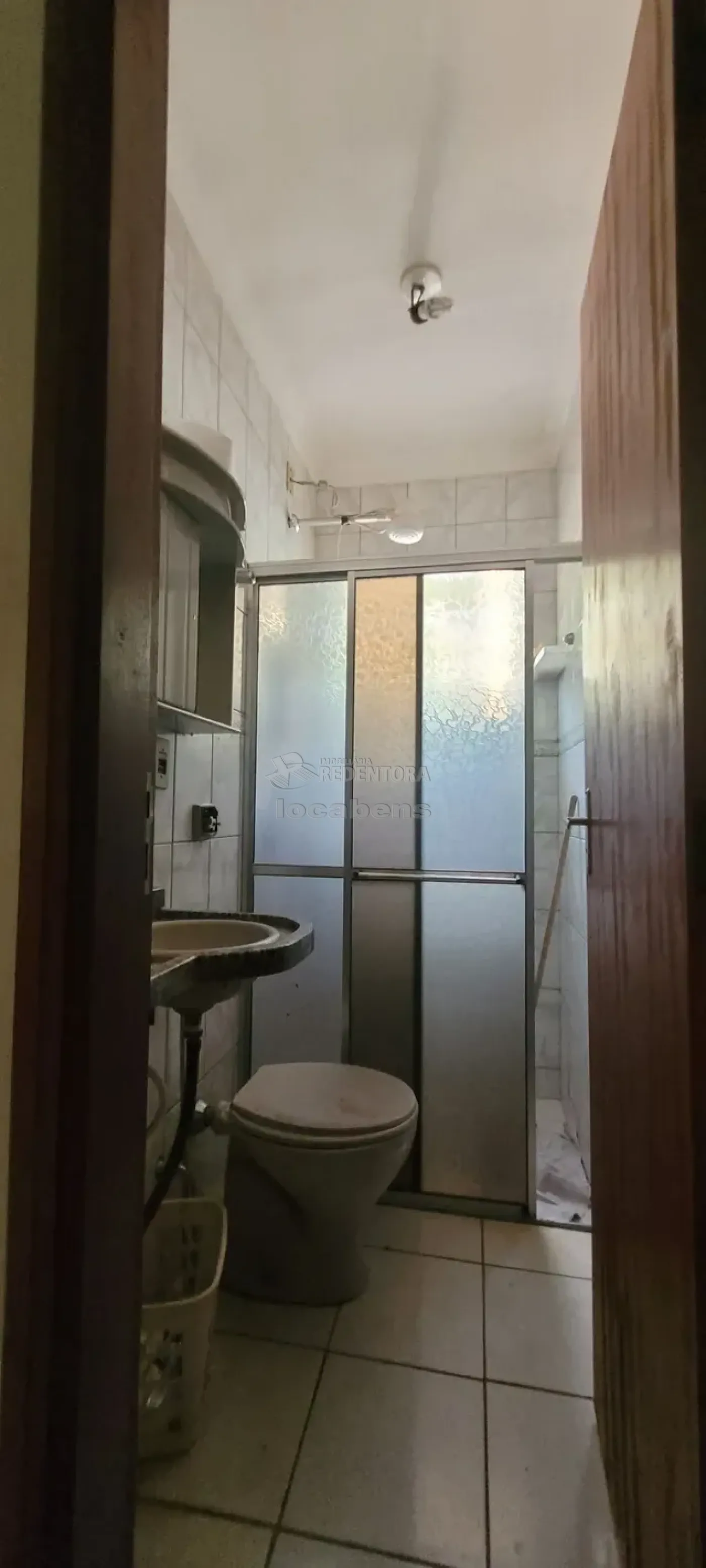 Comprar Casa / Padrão em São José do Rio Preto R$ 280.000,00 - Foto 4