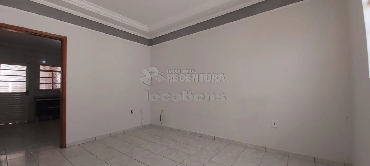 Alugar Casa / Padrão em São José do Rio Preto R$ 1.700,00 - Foto 13