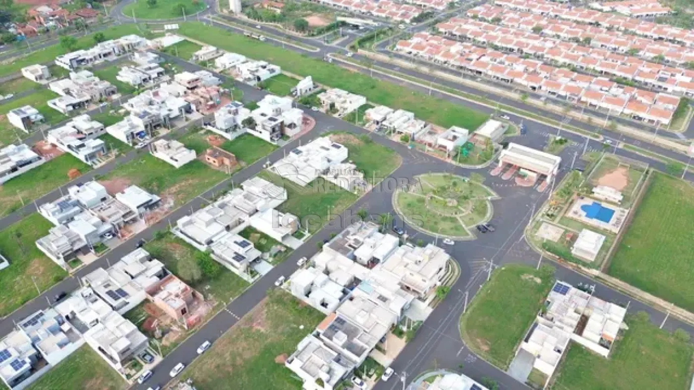 Comprar Terreno / Condomínio em São José do Rio Preto R$ 130.000,00 - Foto 3