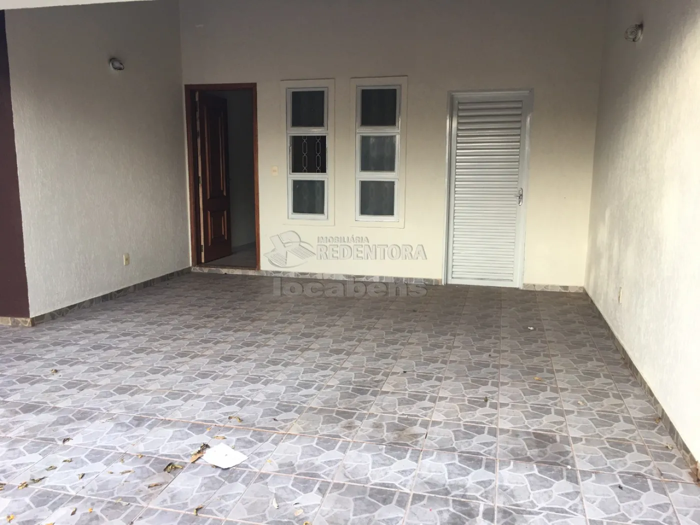 Comprar Casa / Padrão em São José do Rio Preto R$ 410.000,00 - Foto 5