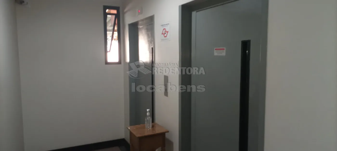 Comprar Apartamento / Padrão em São José do Rio Preto R$ 390.000,00 - Foto 8