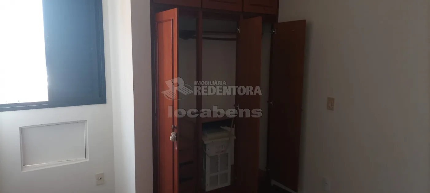 Comprar Apartamento / Padrão em São José do Rio Preto R$ 390.000,00 - Foto 7