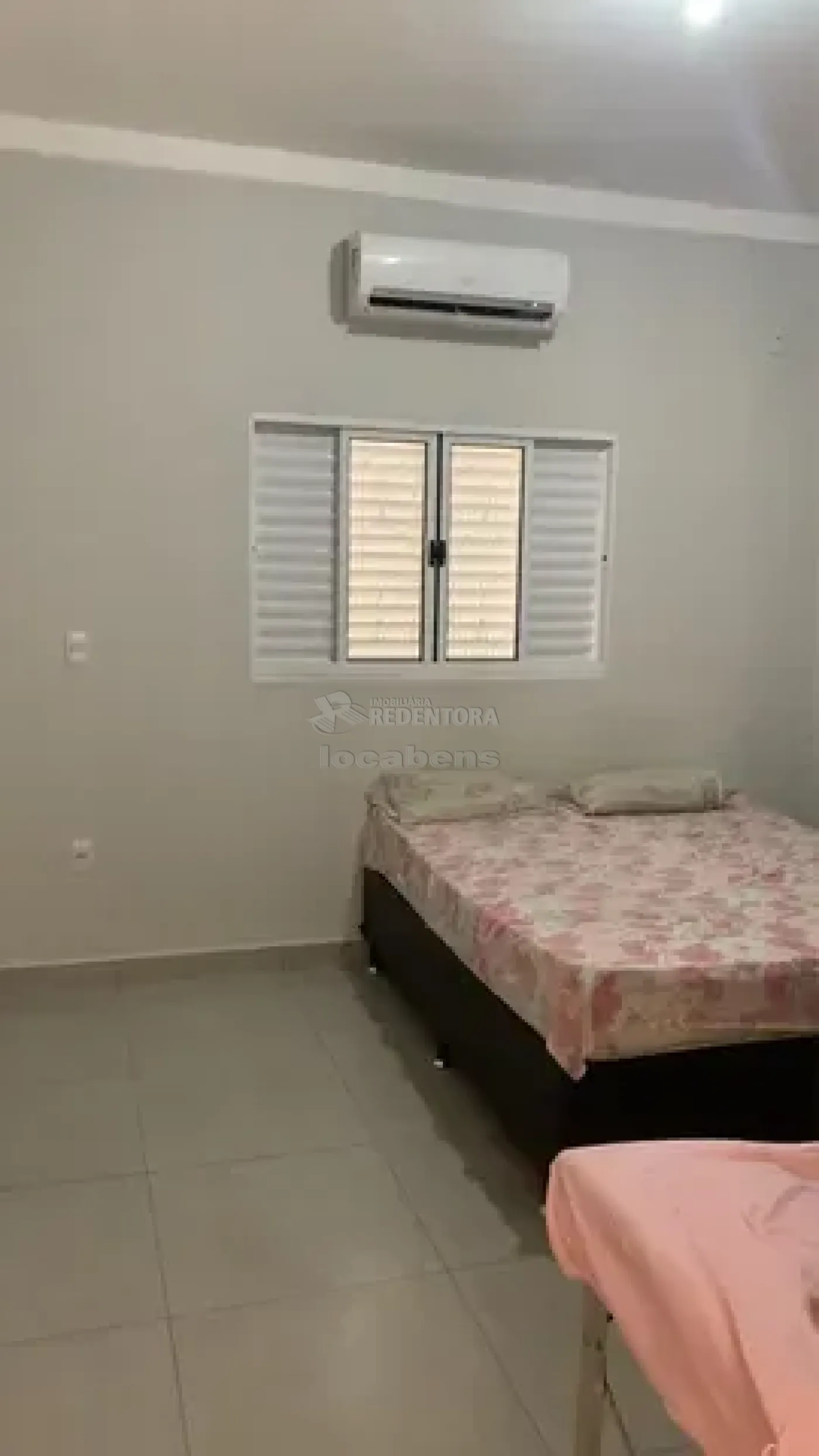 Comprar Casa / Padrão em São José do Rio Preto R$ 235.000,00 - Foto 3